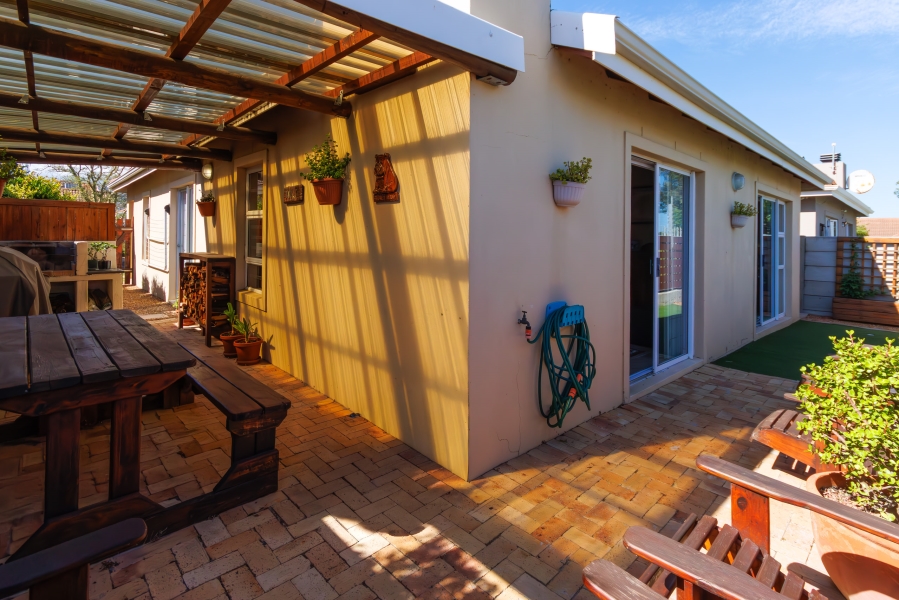 3 Bedroom Property for Sale in Onverwacht Western Cape
